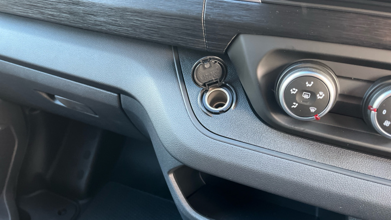 Renault Trafic Swb Diesel SL30 Blue dCi 130 Extra [Safety] Van